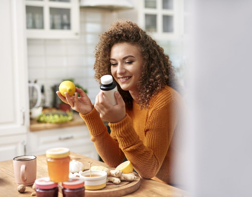 Woman in 20's choosing nutrition